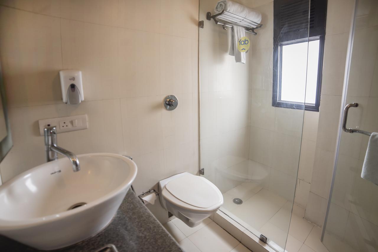 Fabhotel Anutham Saket New Delhi Exterior photo