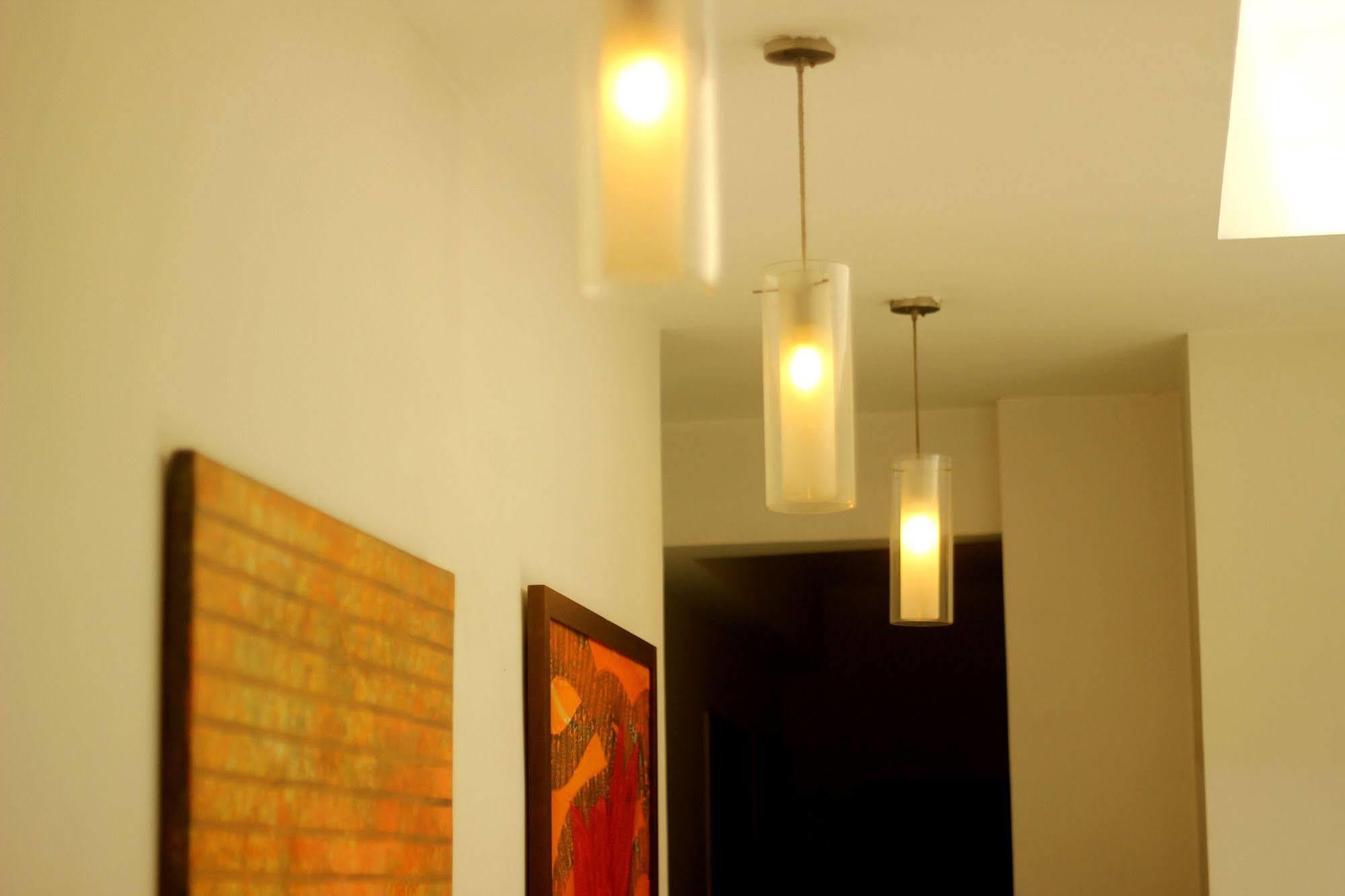 Fabhotel Anutham Saket New Delhi Exterior photo